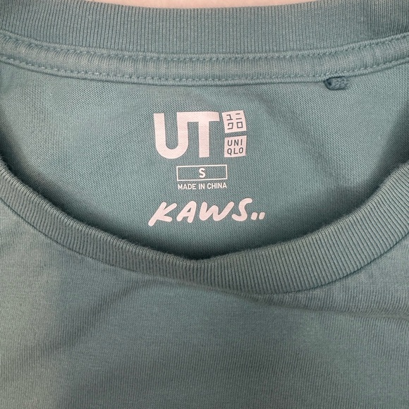 KAWS t-shirt - Picture 2 of 5